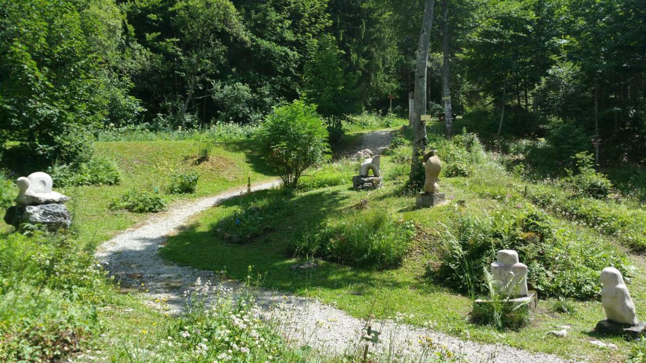 شقة Les Chamois Lajoux المظهر الخارجي الصورة